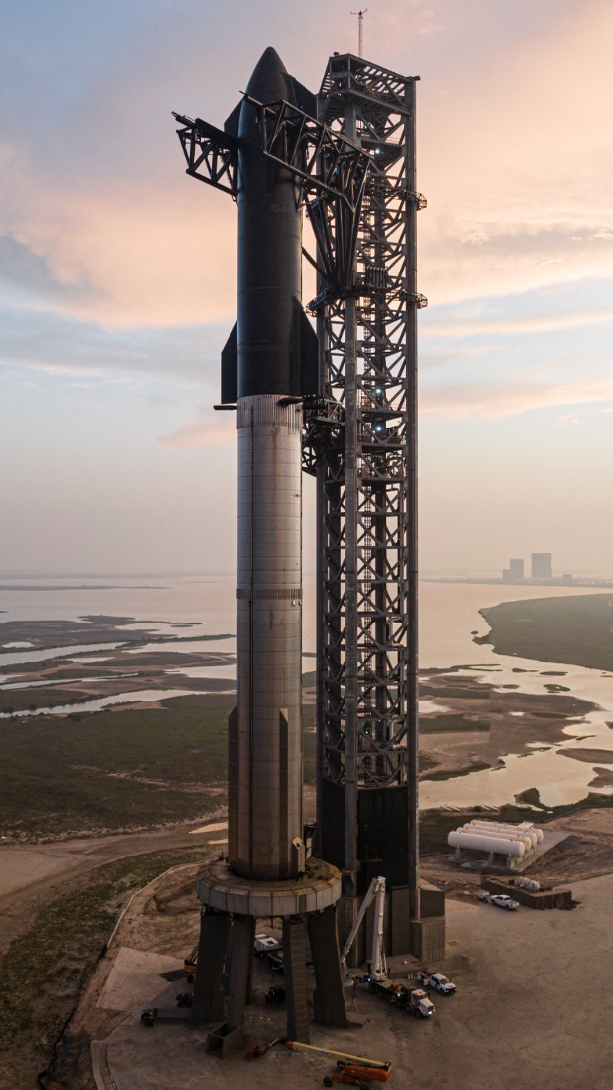 SPACEX STARSHIP STACKED ON LAUNCH PAD STICKER