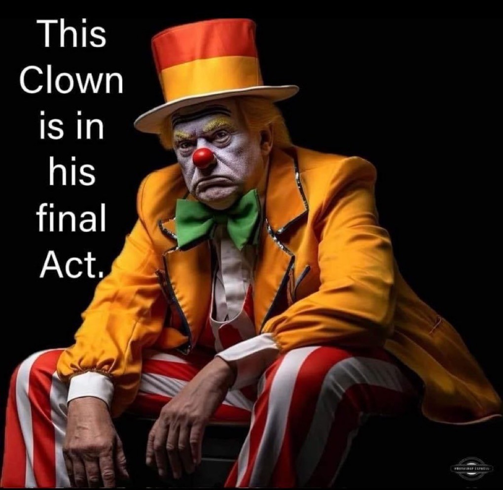 TRUMP BIGGEST CLOWN STICKER