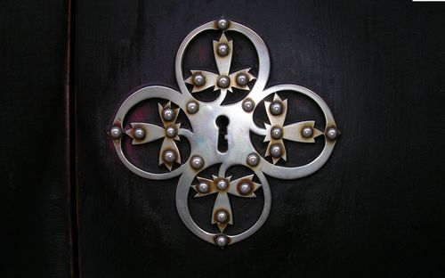 Close Up Photography Vinyl Graphics 33