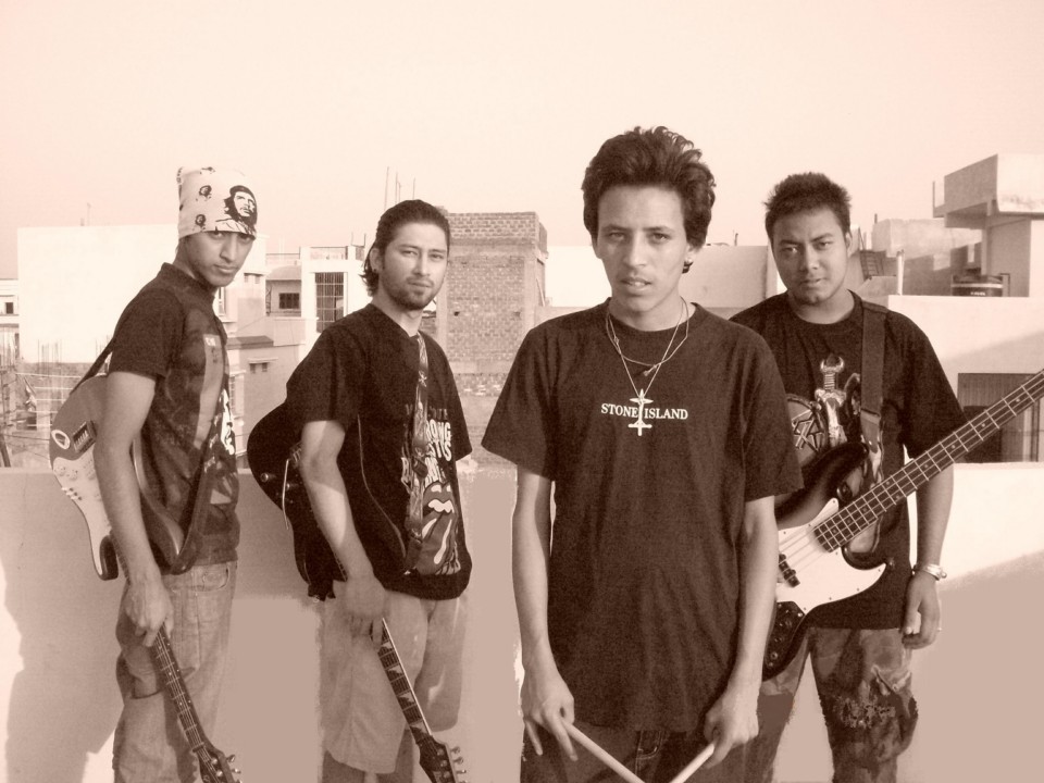 SNAPPED HILL Color Band Decal